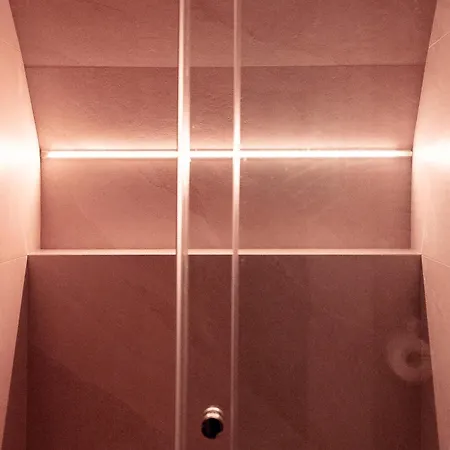 Hébergement de vacances Rehouse - Luxury W Jacuzzi Molfetta